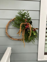 Load image into Gallery viewer, Purchase your in-person wreathmaking session: Wisteria Wreath
