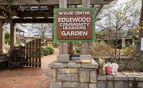Edgewood Community Learning Garden Field Trip